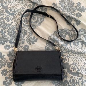 Tory Burch wallet purse cross body in black
